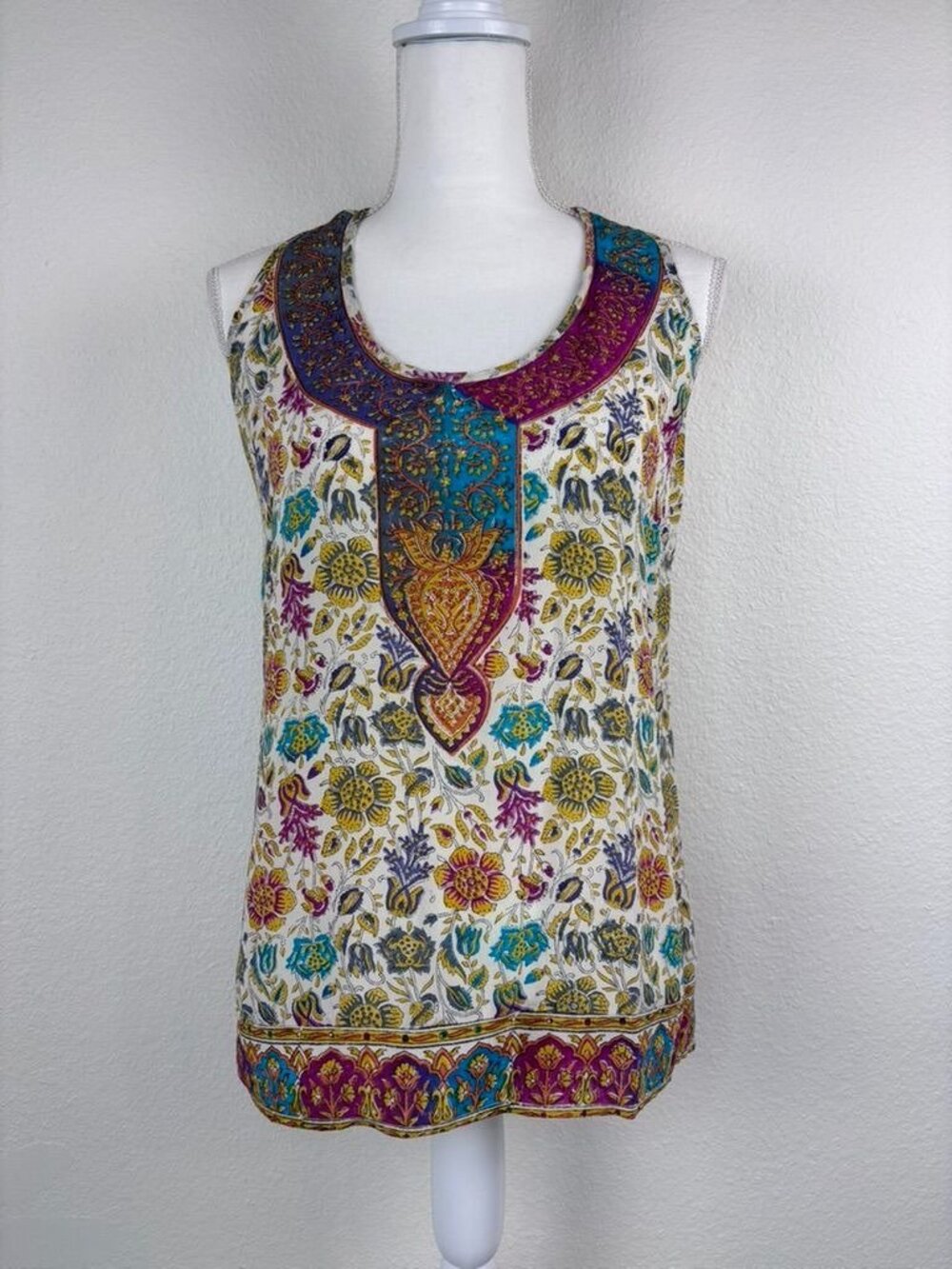 Tolani collection women's small 100% silk sleeveless‎ floral patterned tank top